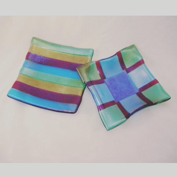 Meet your Posher, Laura - Picture 1 of 8